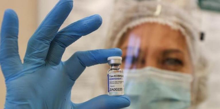 Иззеха 600 фалшиви ваксини Спутник V